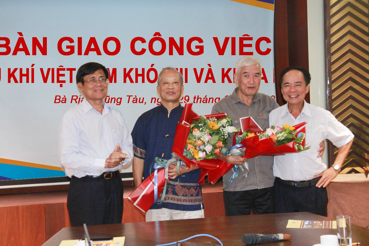 Thường trực Hội DKVN khoá IV: Cam kết đóng góp tích cực hơn vào hoạt động của Tập đoàn