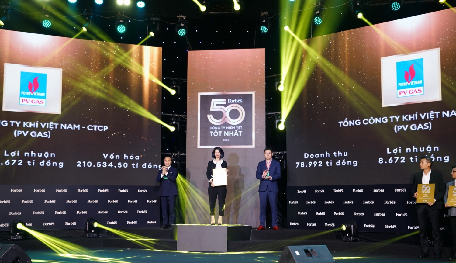 Top 50 công ty niêm yết tốt nhất Việt Nam năm 2022: PV GAS, PVFCCo, PVCFC, PETROSETCO được vinh danh”