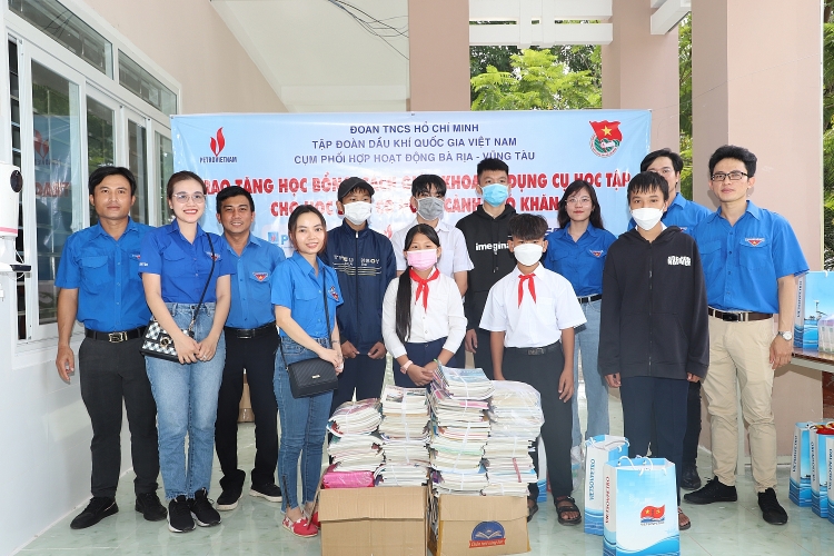 Nhiều hoạt động ý nghĩa tại chiến dịch mùa hè xanh năm 2022 Tuổi trẻ Dầu khí: Nhiều hoạt động ý nghĩa tại chiến dịch Mùa hè xanh năm 2022