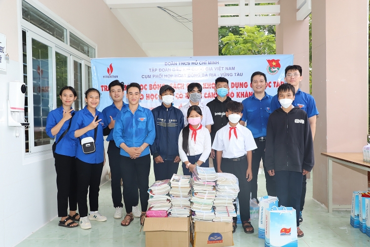 Nhiều hoạt động ý nghĩa tại chiến dịch mùa hè xanh năm 2022 Tuổi trẻ Dầu khí: Nhiều hoạt động ý nghĩa tại chiến dịch Mùa hè xanh năm 2022