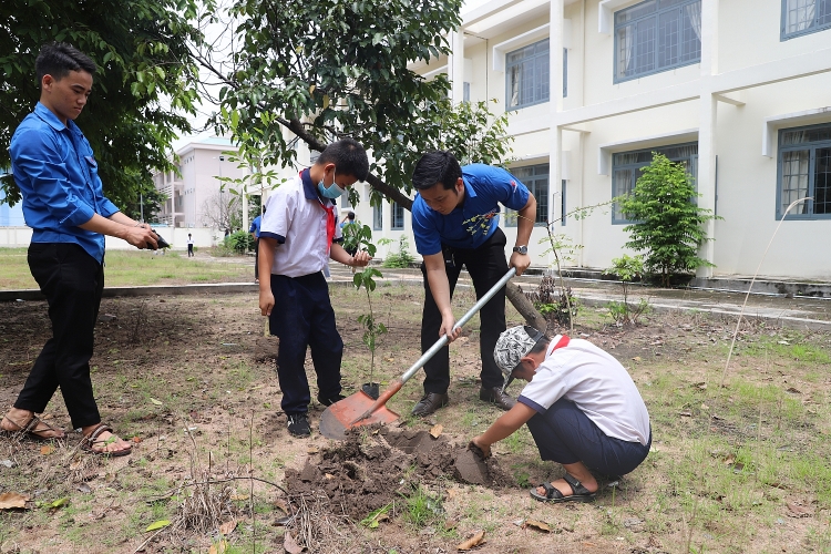 Nhiều hoạt động ý nghĩa tại chiến dịch mùa hè xanh năm 2022 Tuổi trẻ Dầu khí: Nhiều hoạt động ý nghĩa tại chiến dịch Mùa hè xanh năm 2022