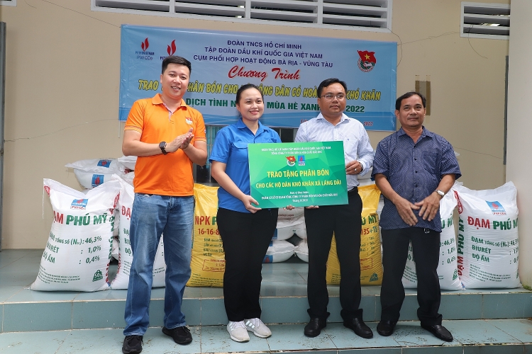 Nhiều hoạt động ý nghĩa tại chiến dịch mùa hè xanh năm 2022 Tuổi trẻ Dầu khí: Nhiều hoạt động ý nghĩa tại chiến dịch Mùa hè xanh năm 2022