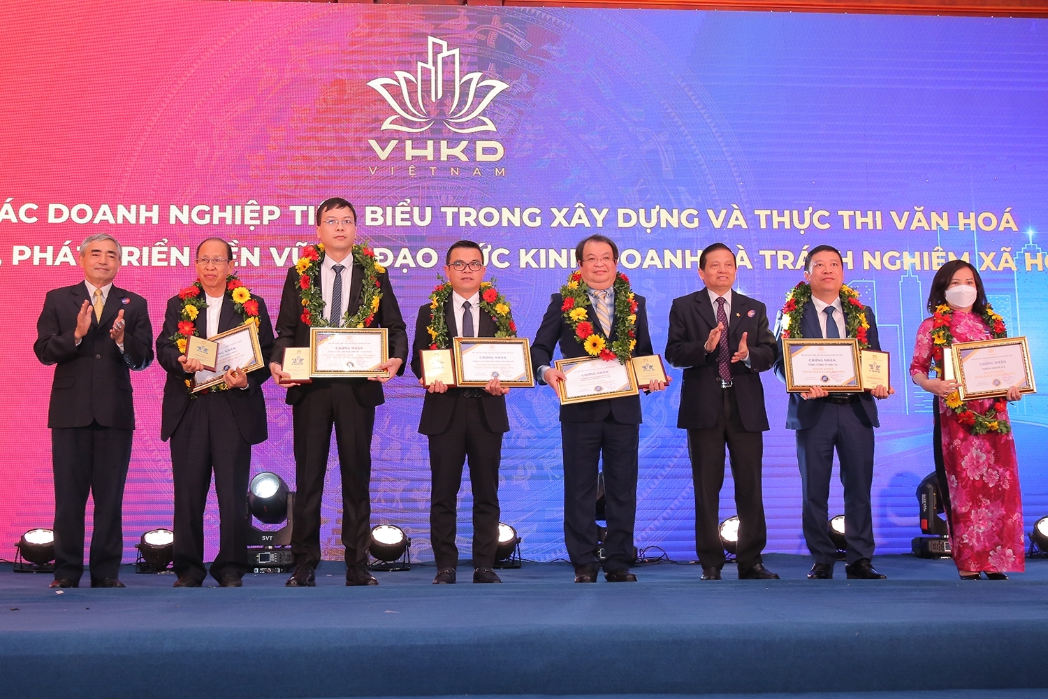 Petrovietnam phát động tham gia chương trình xét công nhận doanh nghiệp đạt chuẩn văn hoá năm 2022 Petrovietnam phát động tham gia chương trình xét công nhận doanh nghiệp đạt chuẩn văn hoá năm 2022