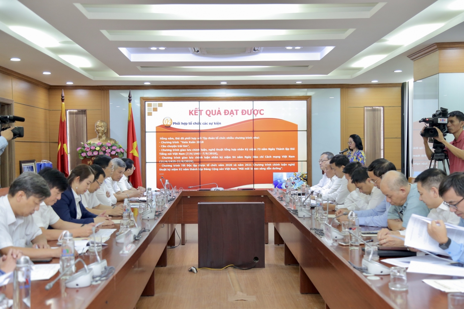 undefined Petrovietnam tăng cường phối hợp với VOV