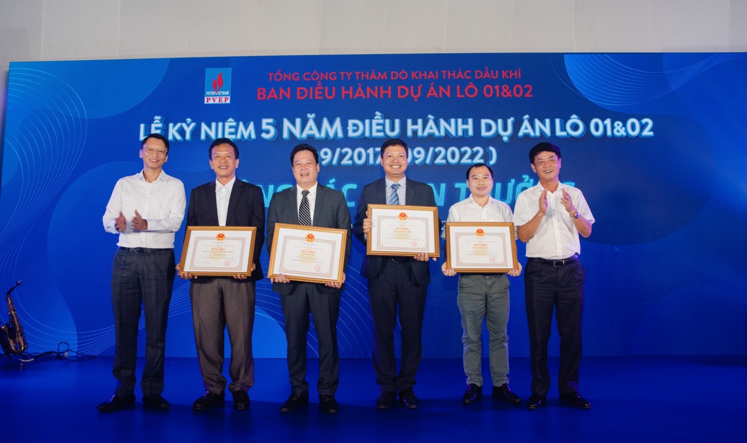 Dự án Điều hành dầu khí PVEP Lô 01&02 (10/9/2017 – 10/9/2022): Hành trình 5 năm cống hiến và khẳng định Dự án Điều hành dầu khí PVEP Lô 01&02 (10/9/2017 – 10/9/2022): Hành trình 5 năm cống hiến và khẳng định