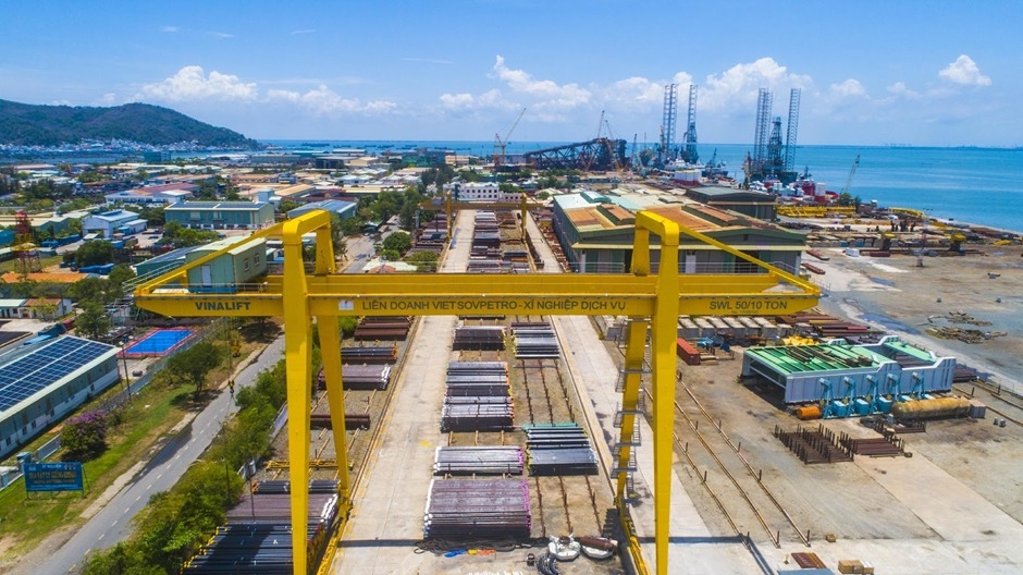 Hành trình 40 năm của Xí nghiệp Dịch vụ cảng và Cung ứng vật tư thiết bị Hành trình 40 năm của Xí nghiệp Dịch vụ cảng và Cung ứng vật tư thiết bị Vietsovpetro
