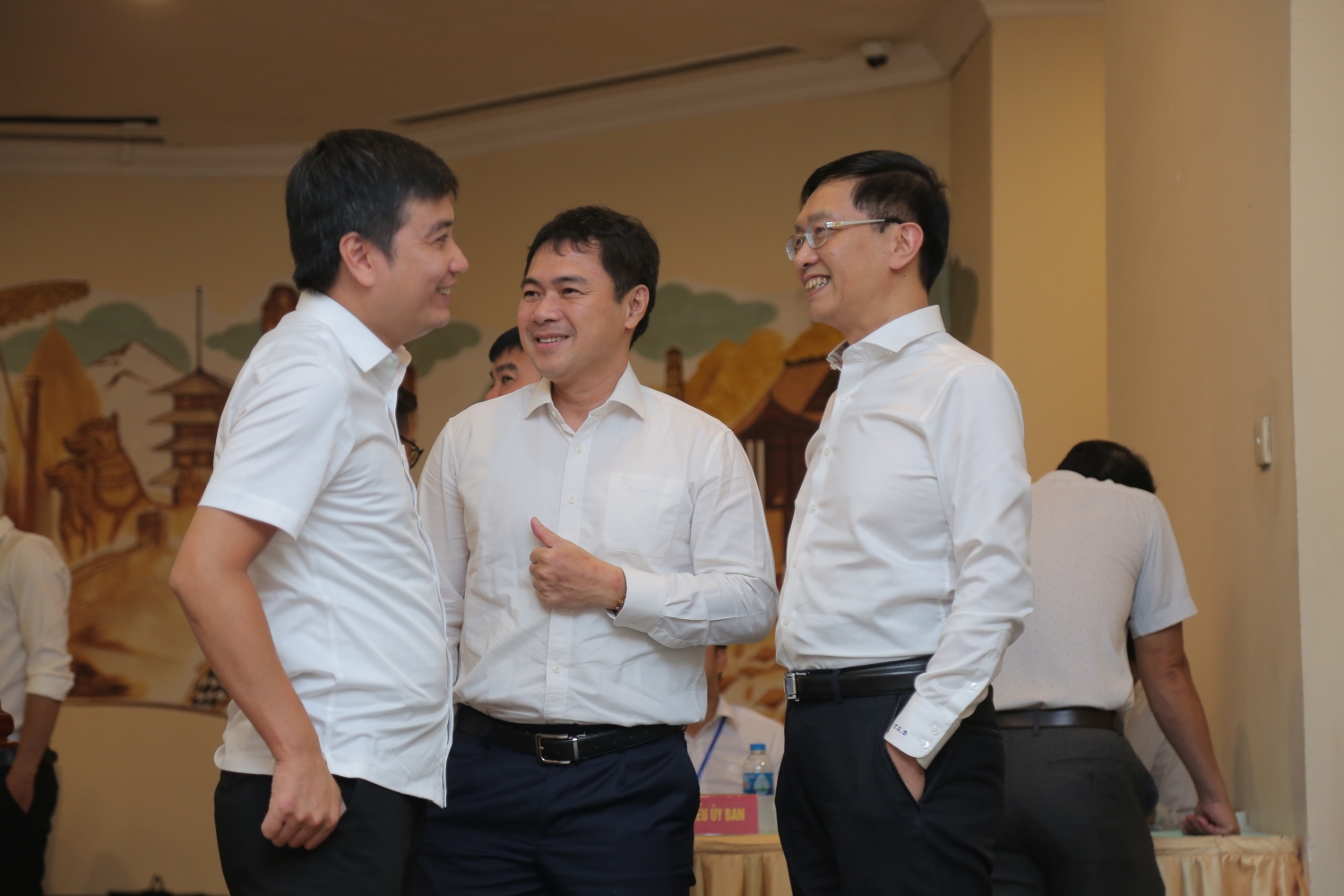 Tăng cường phối hợp công việc giữa Văn phòng UBQLVNN với các Tập đoàn, Tổng Công ty Tăng cường phối hợp công việc giữa Văn phòng UBQLVNN với các Tập đoàn, Tổng Công ty
