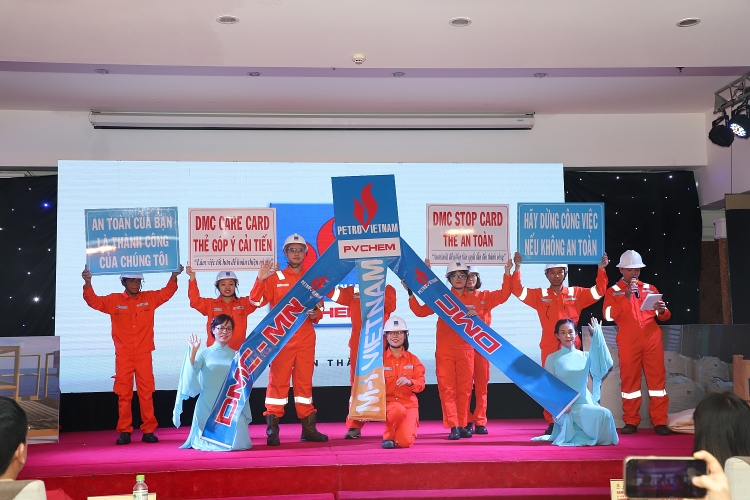 Khai mạc Hội thi An toàn vệ sinh viên giỏi ngành Dầu khí lần IX năm 2022 Khai mạc Hội thi An toàn vệ sinh viên giỏi ngành Dầu khí lần thứ IX, năm 2022