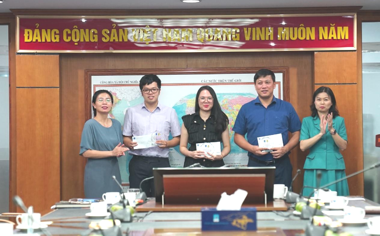 Công đoàn PV Power tổ chức lễ tổng kết và gặp mặt các VĐV tham dự Hội thao ngành Dầu khí năm 2022 Công đoàn PV Power tổ chức lễ tổng kết và gặp mặt các VĐV tham dự Hội thao ngành Dầu khí năm 2022