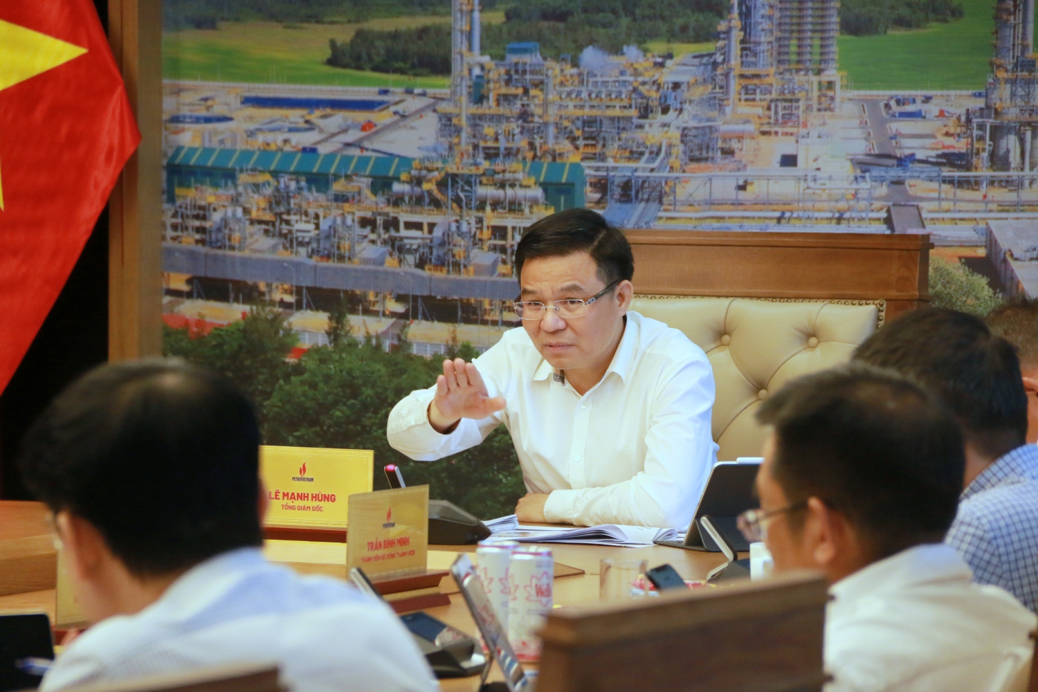 Tổng Giám đốc Petrovietnam Lê Mạnh Hùng: Tổng Giám đốc Petrovietnam Lê Mạnh Hùng: