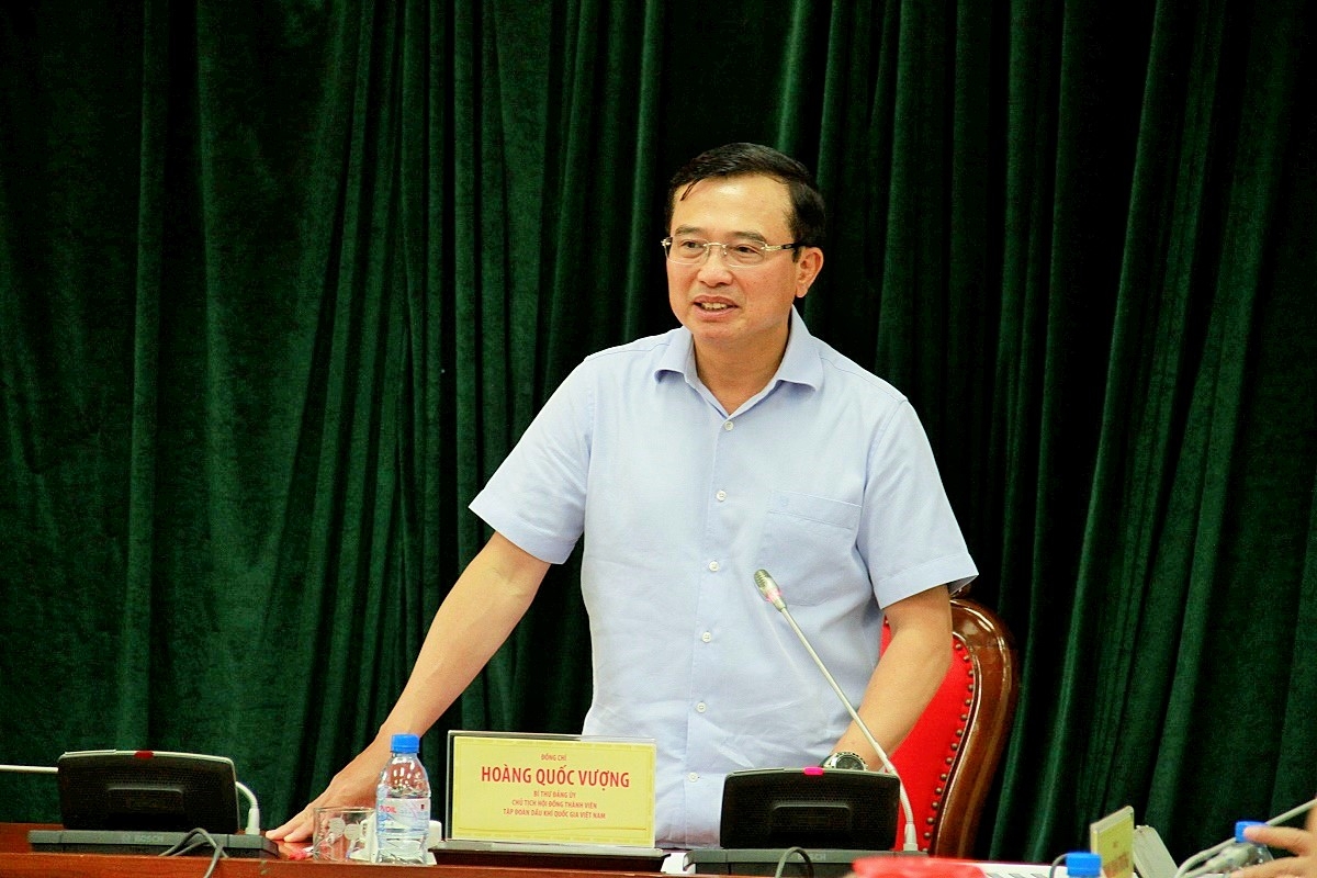 Chủ tịch HĐTV Petrovietnam Hoàng Quốc Vượng: Tập trung hơn nữa để đưa NMNĐ Thái Bình 2 về đích Chủ tịch HĐTV Petrovietnam Hoàng Quốc Vượng: Tập trung hơn nữa để đưa NMNĐ Thái Bình 2 về đích