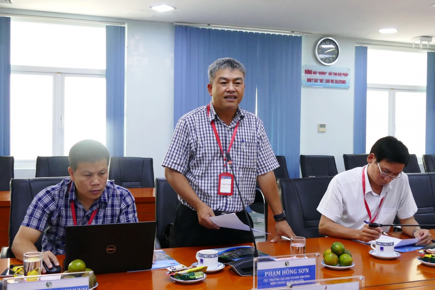 Tổ Giám sát môi trường, Bộ TN&MT làm việc tại NMLD Dung Quất Tổ Giám sát môi trường, Bộ TN&MT làm việc tại NMLD Dung Quất