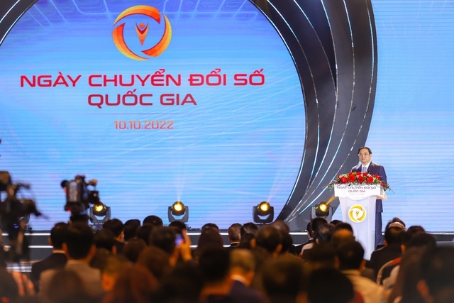 Thủ tướng: Chuyển đổi số là xu thế tất yếu, khách quan đang diễn ra rất mạnh mẽ, sâu rộng Thủ tướng: Chuyển đổi số là xu thế tất yếu, khách quan đang diễn ra rất mạnh mẽ, sâu rộng