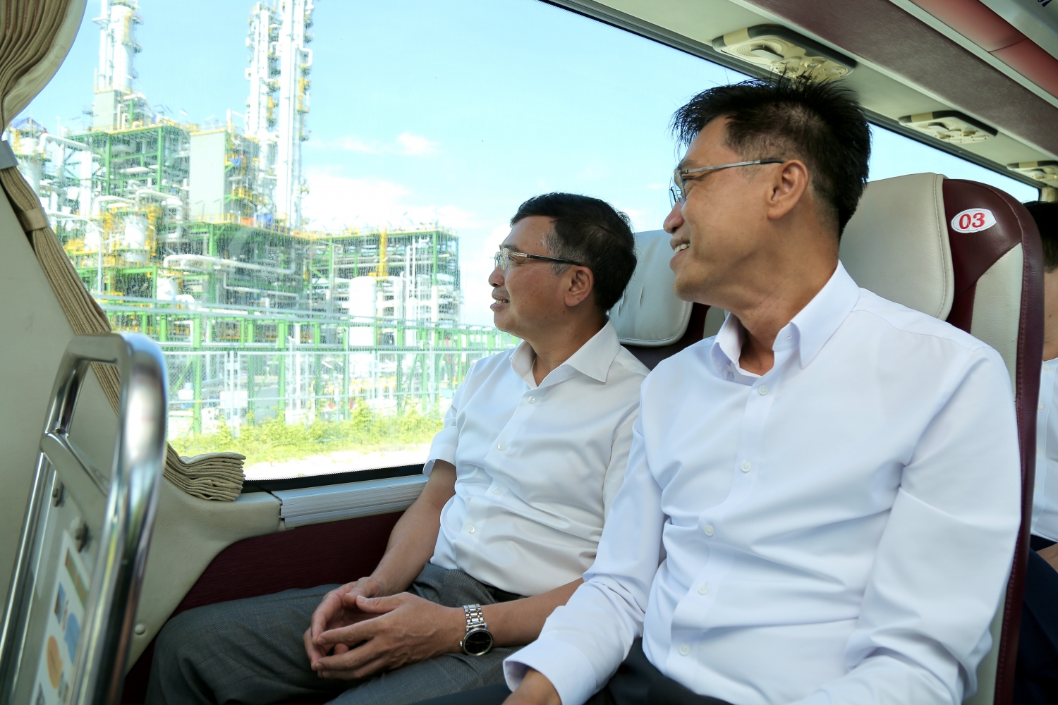Chủ tịch HĐTV Petrovietnam Hoàng Quốc Vượng thăm và làm việc tại Tổ hợp hoá dầu Long Sơn