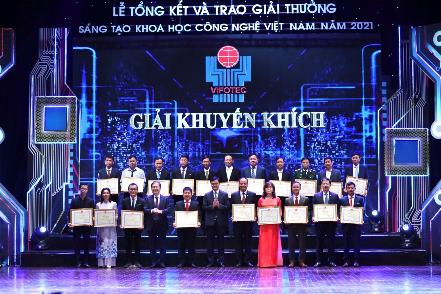 7 công trình Dầu khí được trao giải VIFOTEC 2021 7 công trình Dầu khí được trao giải VIFOTEC 2021