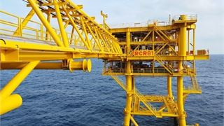 Vietsovpetro đón dòng dầu thương mại đầu tiên từ tổ hợp giàn RC-10 và giàn RC-RB1 mỏ Rồng