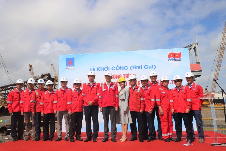 Lễ khởi công công trình dự án phát triển mỏ Đại Hùng Pha 3 Khởi công công trình Dự án phát triển mỏ Đại Hùng Pha 3, Lô 05.1a