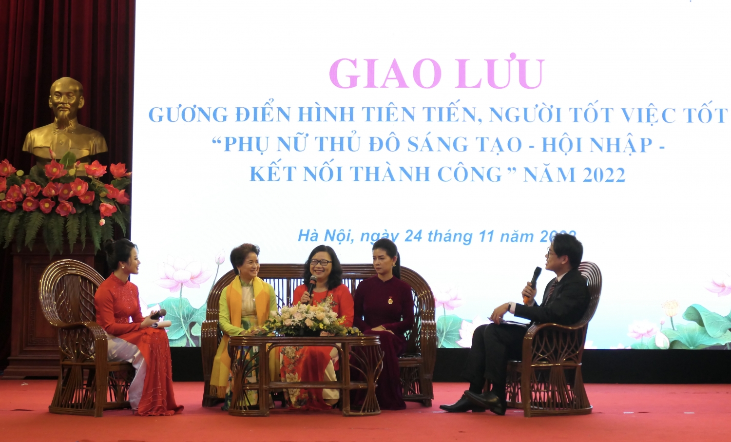 Phụ nữ Thủ đô: Sáng tạo - Hội nhập - Kết nối thành công Phụ nữ Thủ đô: Sáng tạo - Hội nhập - Kết nối thành công