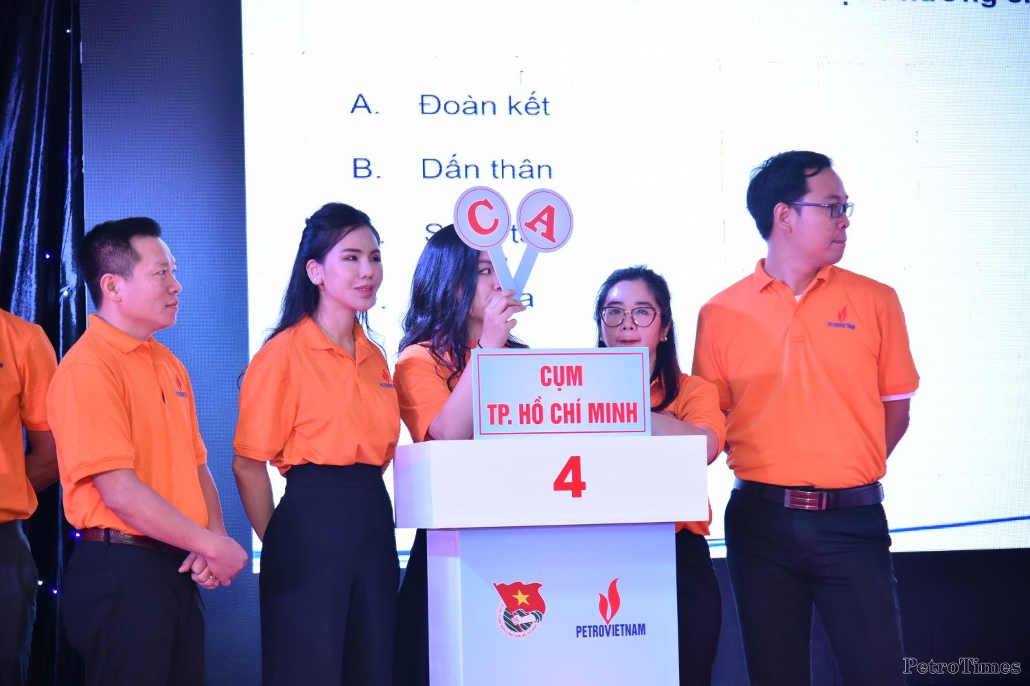 Hội thi “Tuổi trẻ với Văn hoá Petrovietnam”: Lan toả bản sắc văn hoá Dầu khí Hội thi “Tuổi trẻ với Văn hoá Petrovietnam”: Lan toả bản sắc văn hoá Dầu khí