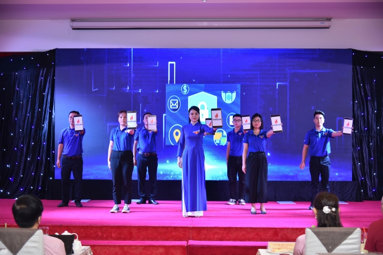 Hội thi “Tuổi trẻ với Văn hoá Petrovietnam”: Lan toả bản sắc văn hoá Dầu khí Hội thi “Tuổi trẻ với Văn hoá Petrovietnam”: Lan toả bản sắc văn hoá Dầu khí