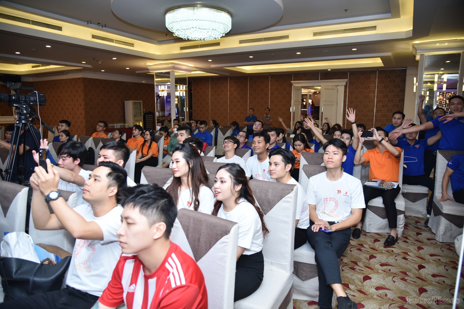 Hội thi “Tuổi trẻ với Văn hoá Petrovietnam”: Lan toả bản sắc văn hoá Dầu khí Hội thi “Tuổi trẻ với Văn hoá Petrovietnam”: Lan toả bản sắc văn hoá Dầu khí