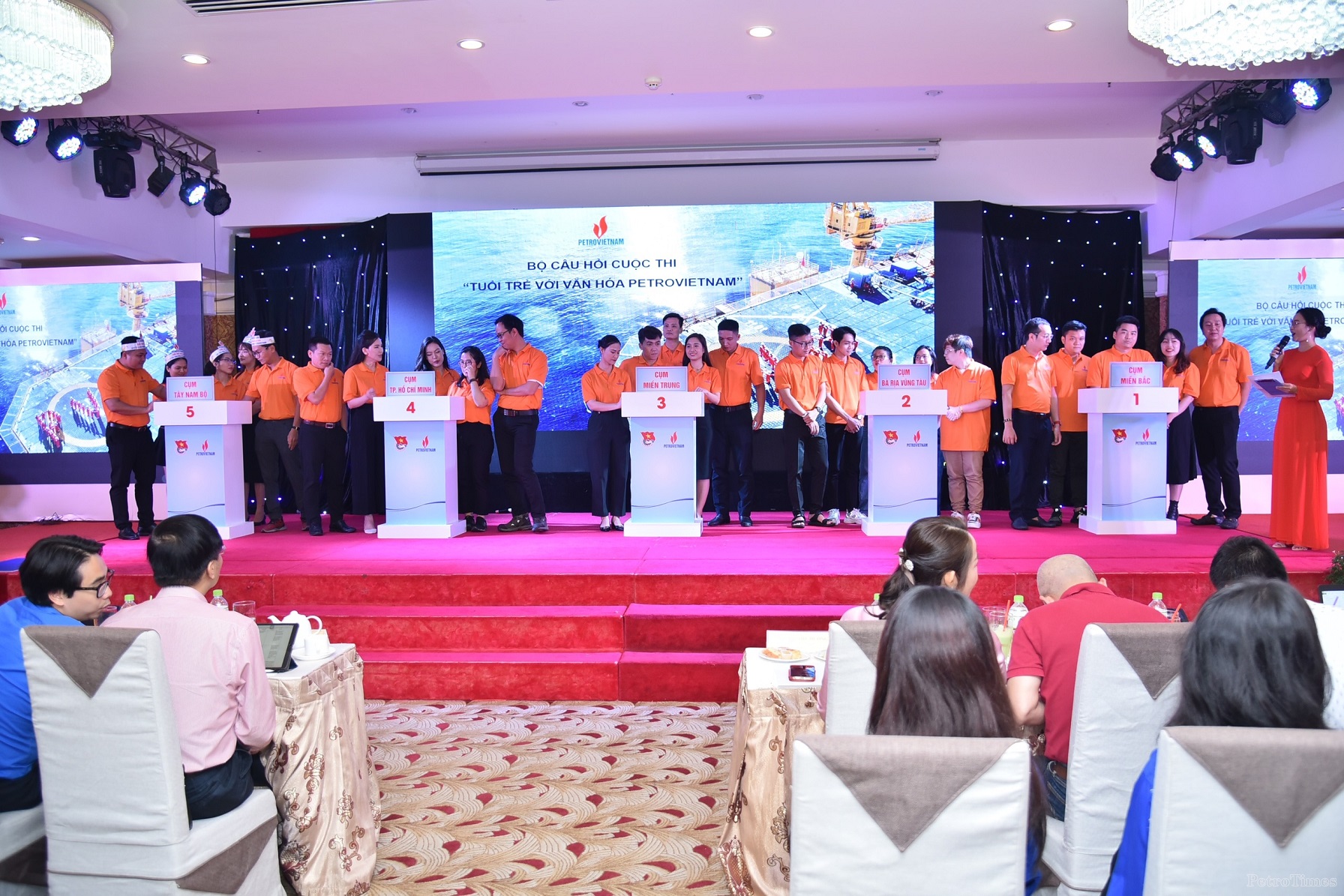Hội thi “Tuổi trẻ với Văn hoá Petrovietnam”: Lan toả bản sắc văn hoá Dầu khí Hội thi “Tuổi trẻ với Văn hoá Petrovietnam”: Lan toả bản sắc văn hoá Dầu khí