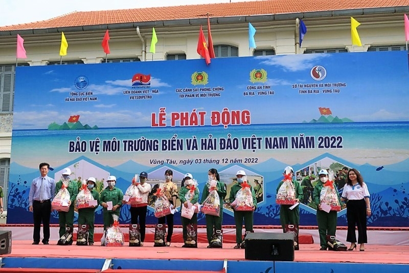 Vietsovpetro tham gia phát động Vietsovpetro tham gia phát động