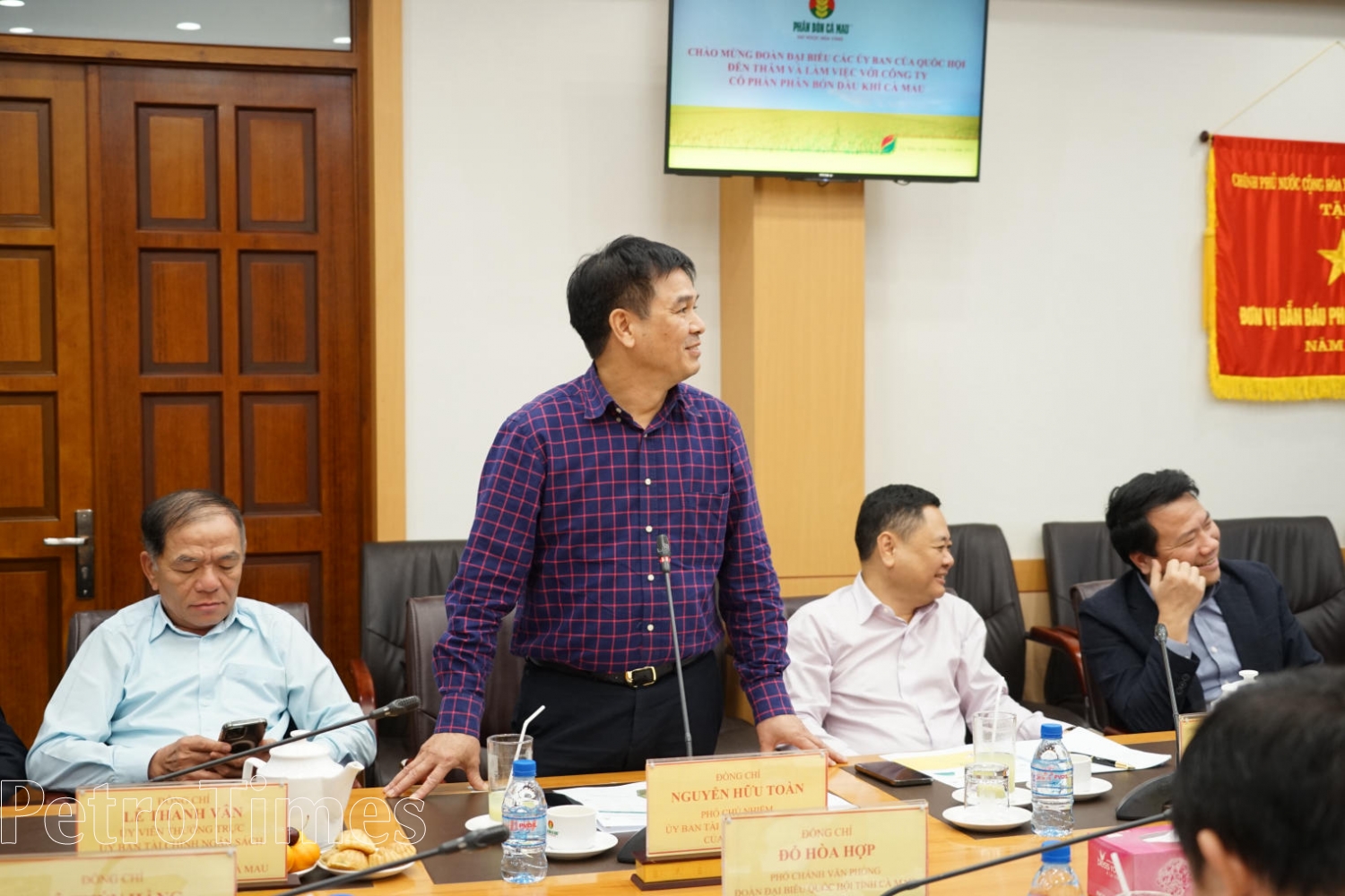 Đoàn Đại biểu các Ủy ban của Quốc hội đánh giá cao hiệu quả hoạt động của Phân bón Dầu khí Cà Mau Đoàn Đại biểu các Ủy ban của Quốc hội đánh giá cao hiệu quả hoạt động của cụm Khí - Điện - Đạm Cà Mau