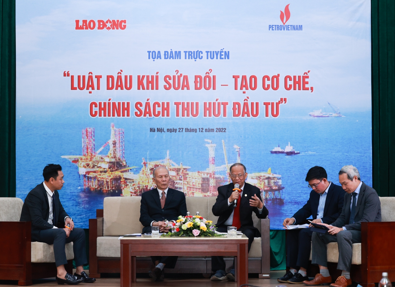 Luật Dầu khí sửa đổi - tạo cơ chế, chính sách thu hút đầu tư Luật Dầu khí sửa đổi - tạo cơ chế, chính sách thu hút đầu tư
