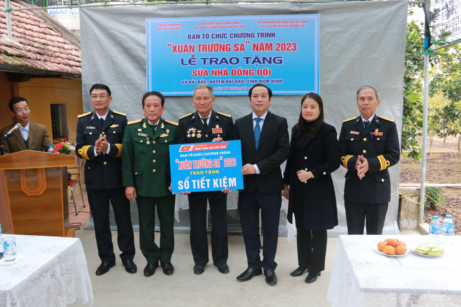 Petrovietnam hỗ trợ kinh phí xây dựng, sửa chữa Petrovietnam hỗ trợ kinh phí xây dựng, sửa chữa
