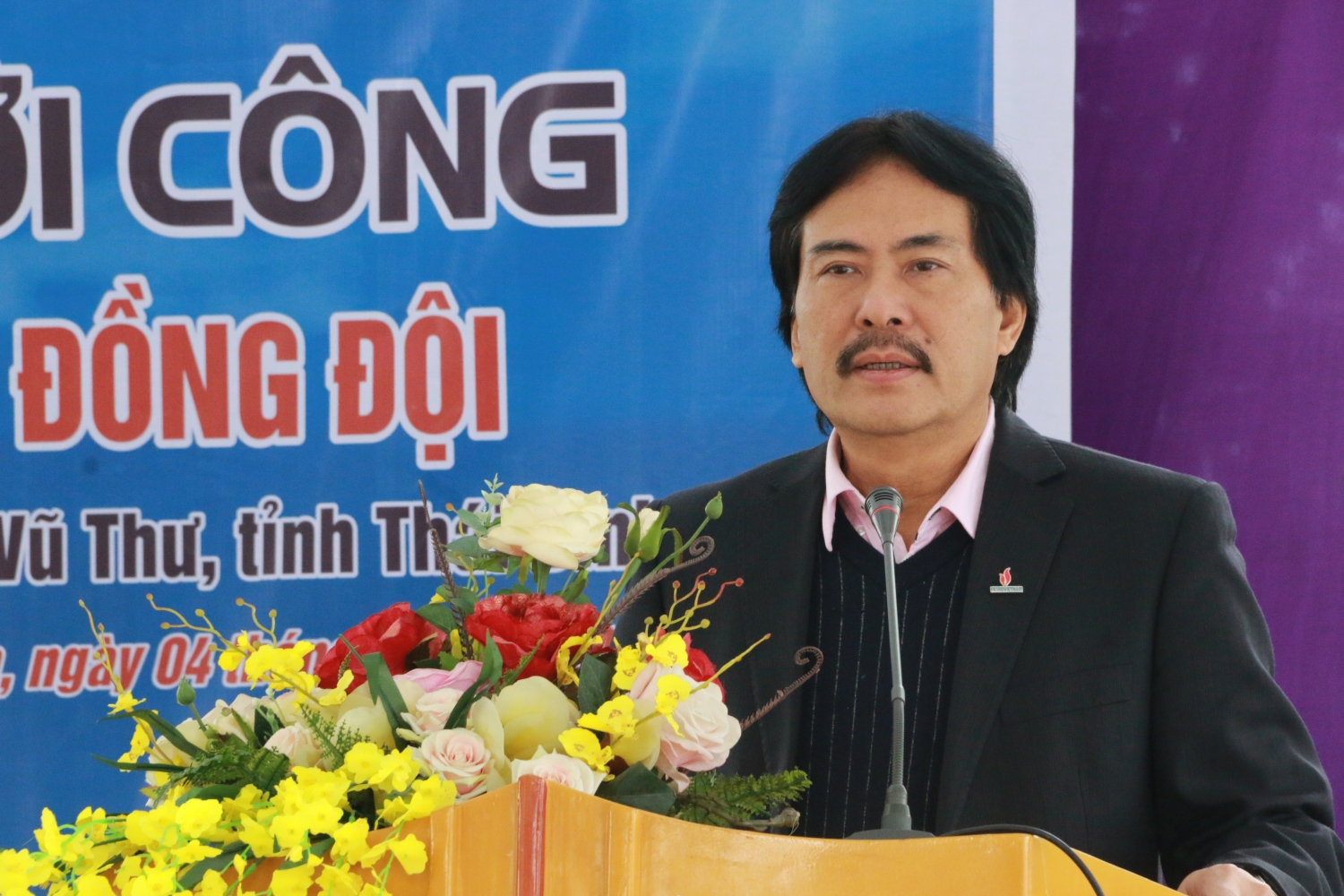 Petrovietnam hỗ trợ kinh phí xây dựng, sửa chữa nhà đồng đội tại Thái Bình và Nam Định Petrovietnam hỗ trợ kinh phí xây dựng, sửa chữa nhà đồng đội tại Thái Bình và Nam Định