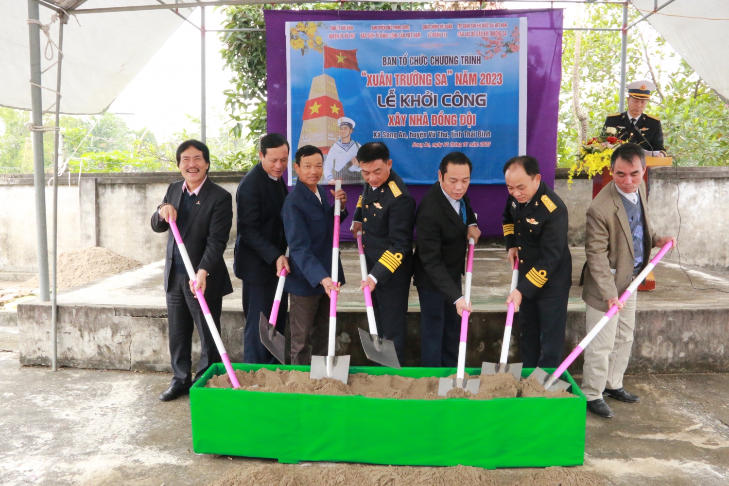 Petrovietnam hỗ trợ kinh phí xây dựng, sửa chữa Petrovietnam hỗ trợ kinh phí xây dựng, sửa chữa