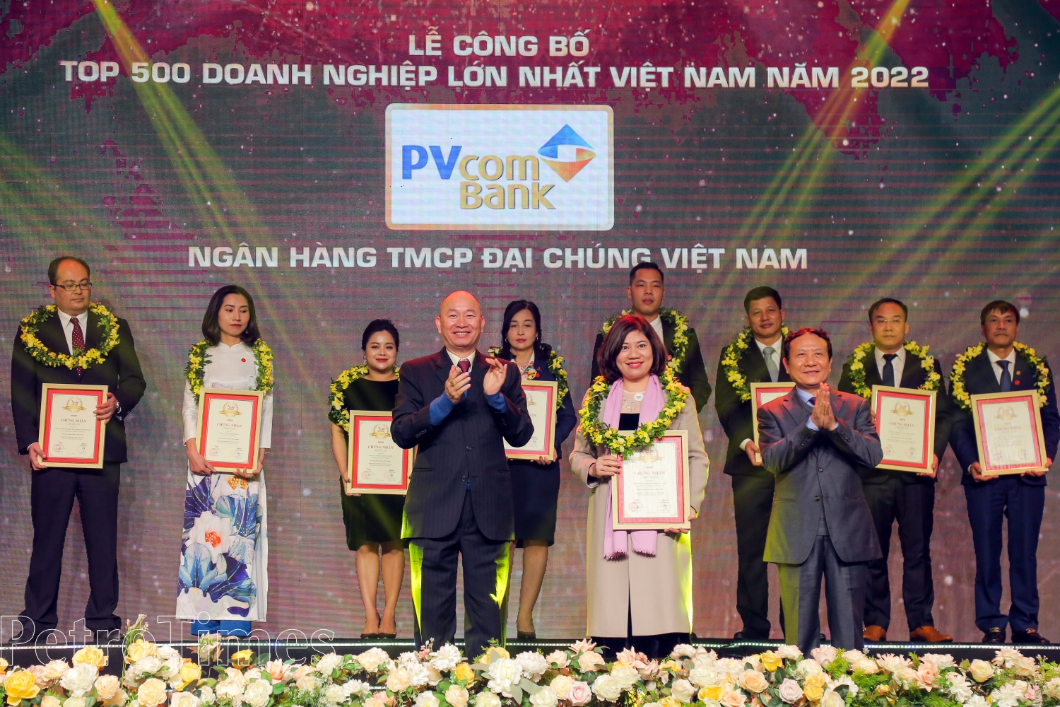 Thiết lập nhiều kỷ lục trong năm 2022, Petrovietnam khẳng định vị thế Top 3 doanh nghiệp lớn nhất Việt Nam Thiết lập nhiều kỷ lục trong năm 2022, Petrovietnam tiếp tục khẳng định vị thế trong Top 500 doanh nghiệp lớn nhất Việt Nam