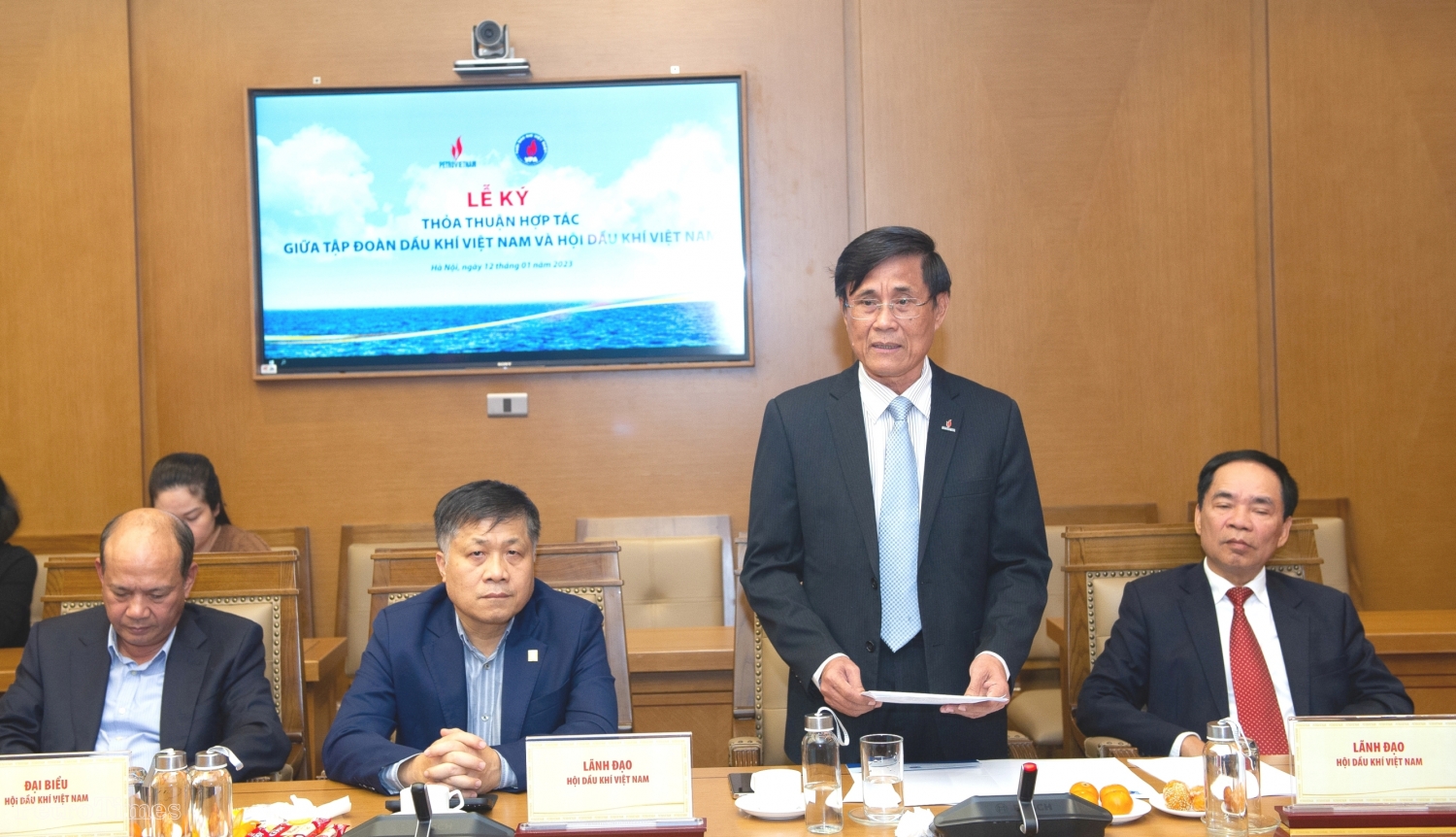 Petrovietnam và Hội Dầu khí Việt Nam ký kết thoả thuận hợp tác