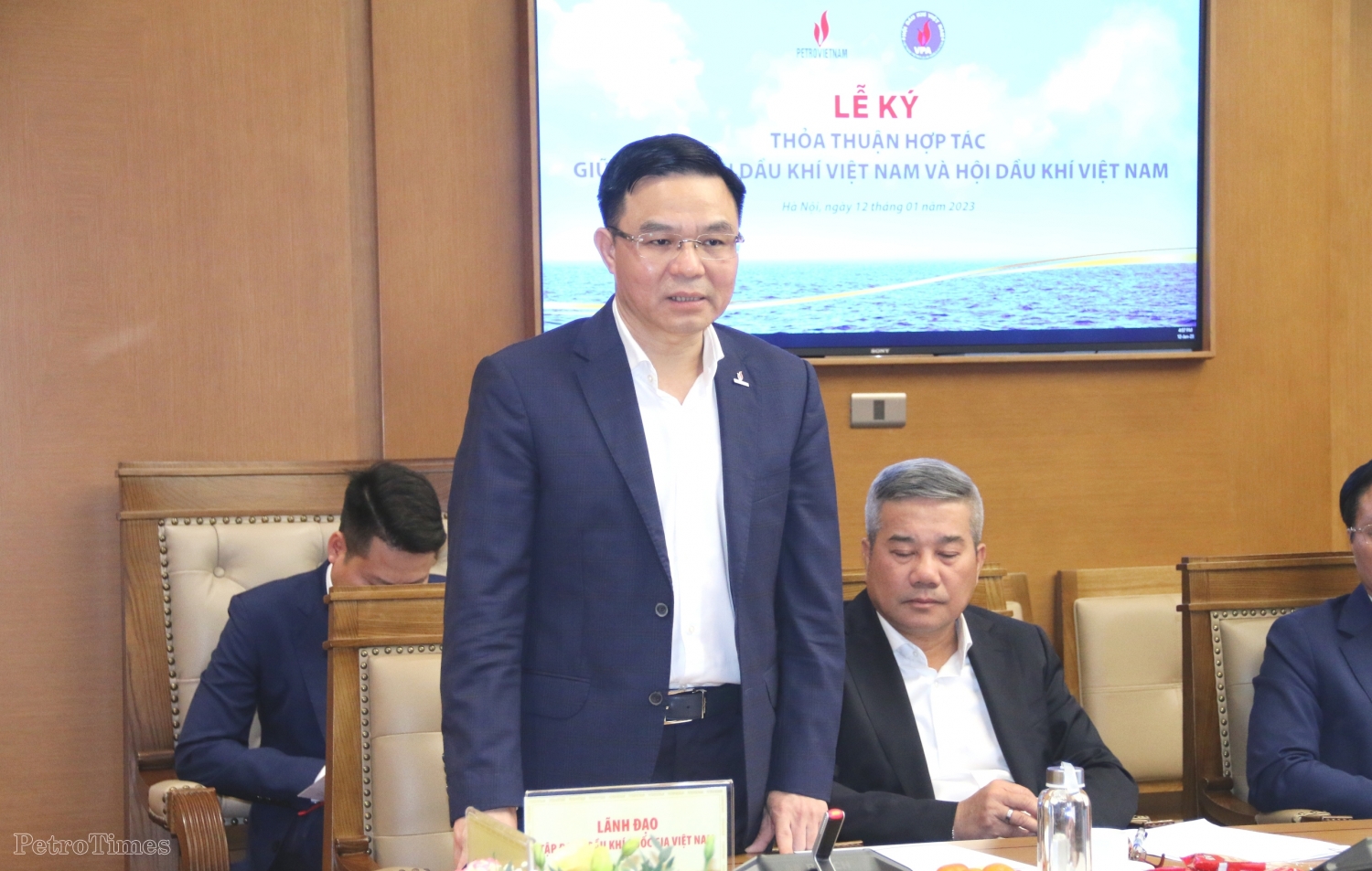Petrovietnam và Hội Dầu khí Việt Nam ký kết thoả thuận hợp tác