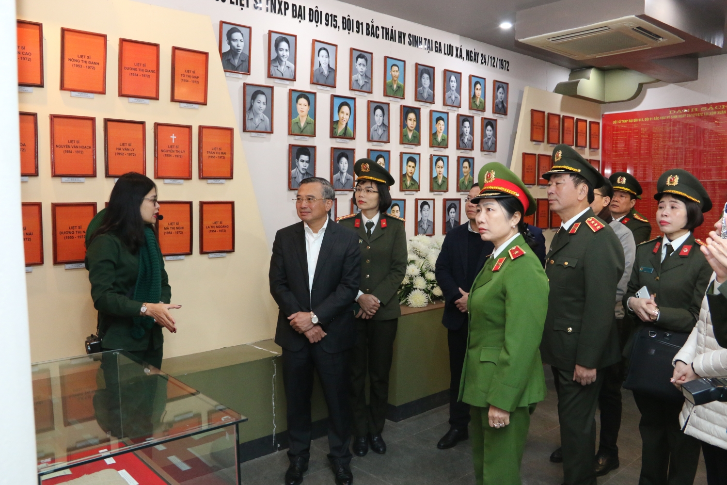 Lãnh đạo Bộ Công an và Petrovietnam thăm, làm việc tại tỉnh Thái Nguyên Lãnh đạo Bộ Công an và Petrovietnam thăm, làm việc tại tỉnh Thái Nguyên