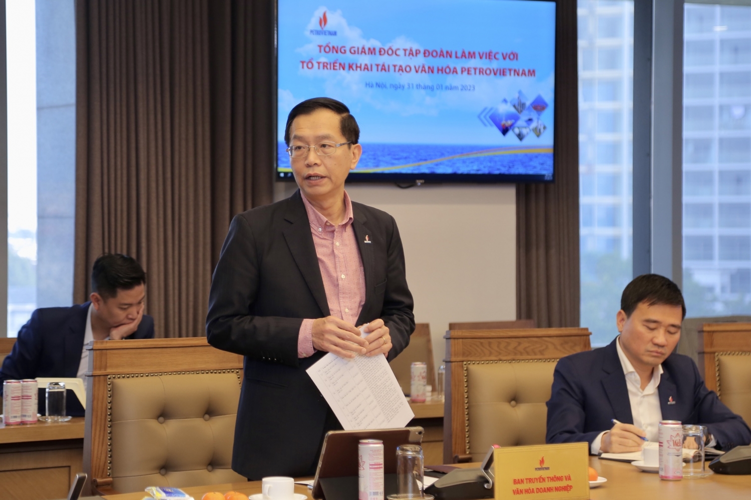 Tái tạo Văn hóa Petrovietnam phải đi trước, dẫn đường và tạo đà cho tái tạo kinh doanh Tái tạo Văn hóa Petrovietnam phải đi trước, dẫn đường và tạo đà cho tái tạo kinh doanh