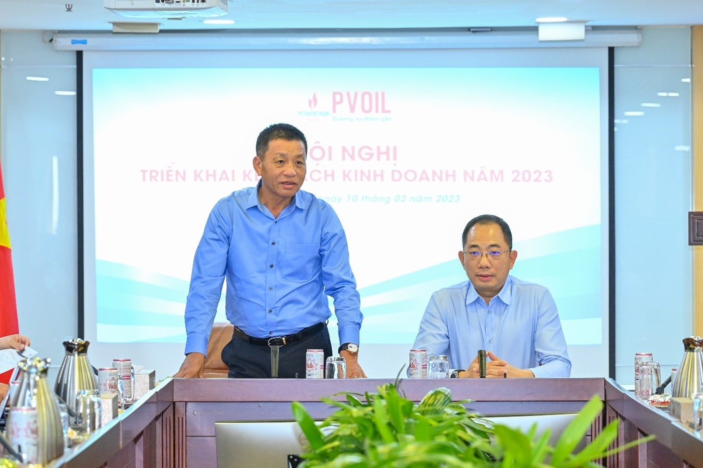 Ông Đoàn Văn Nhuộm – Tổng Giám đốc PVOIL kết luận Hội nghị Ông Đoàn Văn Nhuộm – Tổng Giám đốc PVOIL kết luận Hội nghị
