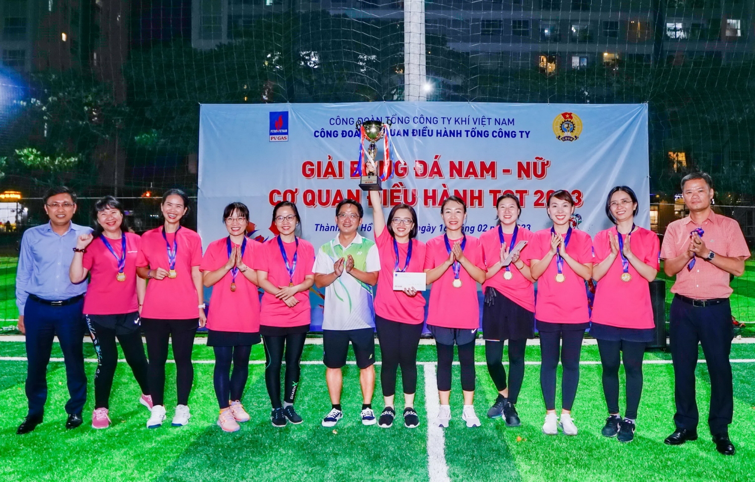 Chúc mừng đội Vô địch nữ Chúc mừng đội Vô địch nữ