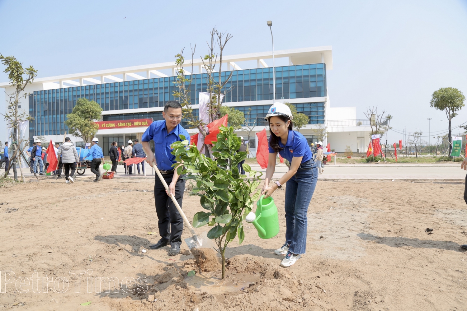 Petrovietnam phát động Tết trồng cây 2023 tại NMNĐ Thái Bình 2