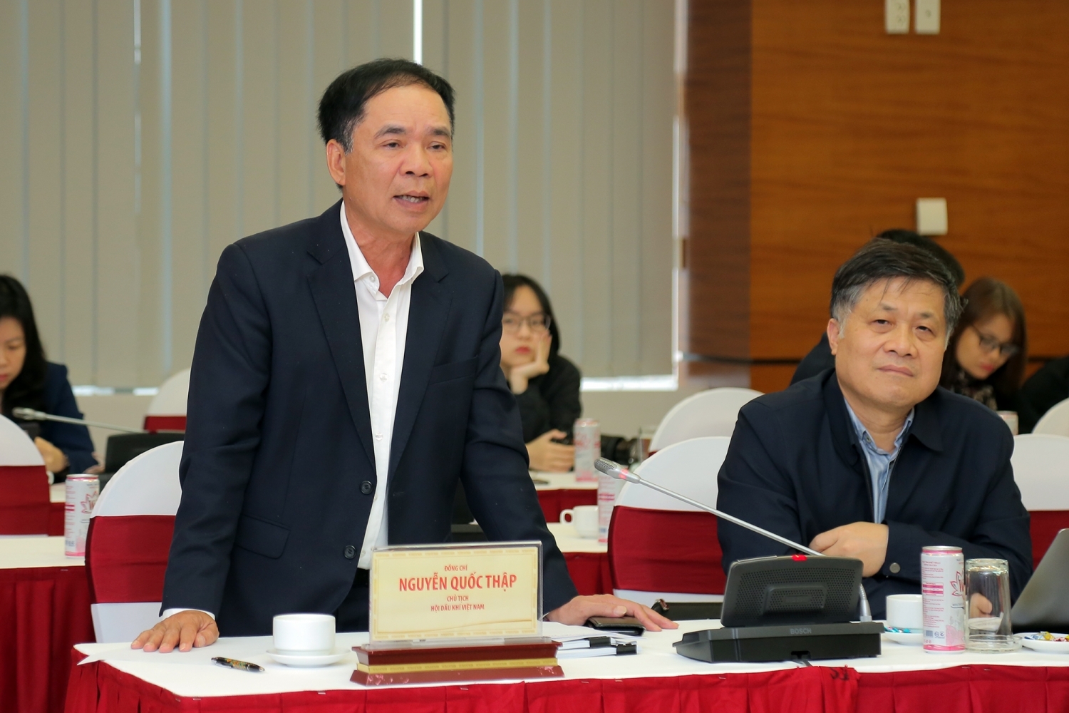 TS Nguyễn Quốc Thập - Chủ tịch Hội DKVN phát biểu tại Hội thảo TS Nguyễn Quốc Thập - Chủ tịch Hội DKVN phát biểu tại Hội thảo