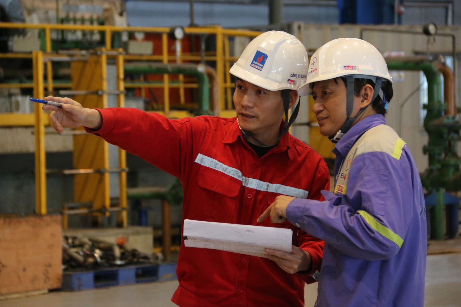 Ngày đêm bám sát tiến độ vận hành trở lại Tổ máy số 1 Nhà máy Nhiệt điện Vũng Áng 1 Ngày đêm bám sát tiến độ vận hành trở lại Tổ máy số 1 Nhà máy Nhiệt điện Vũng Áng 1