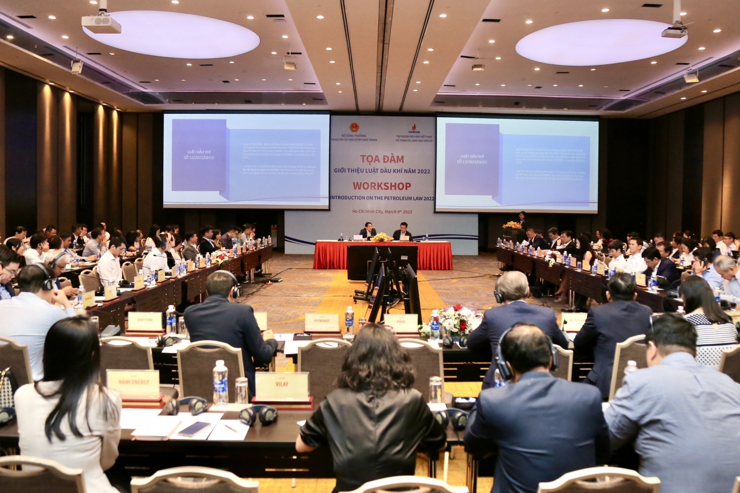 Ministry of Industry and Trade and Petrovietnam held workshop to introduce Petroleum Law 2022 to Oil and Gas contractors