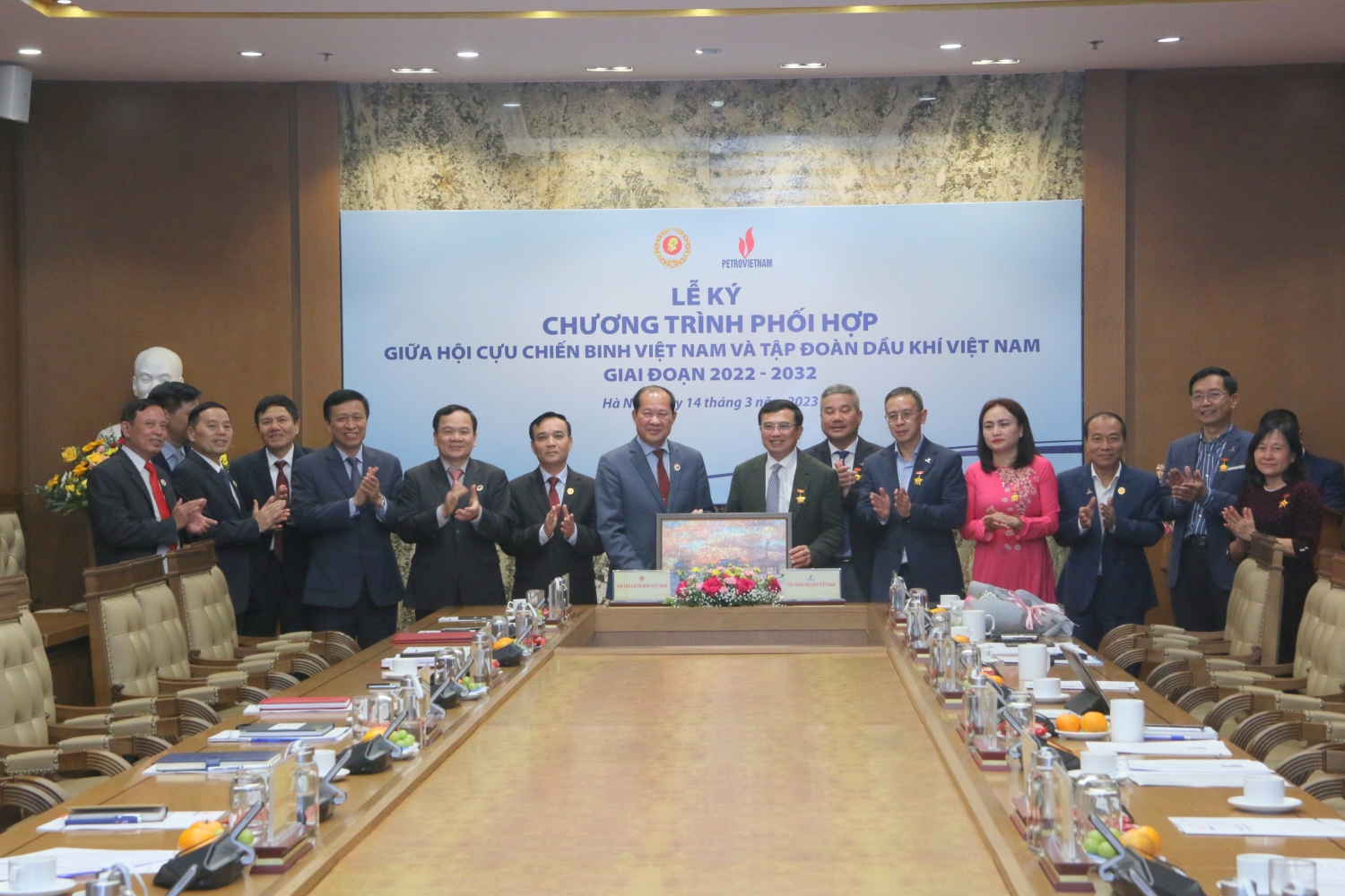 Petrovietnam và Hội CCB Việt Nam ký kết chương trình phối hợp Petrovietnam và Hội CCB Việt Nam ký kết chương trình phối hợp