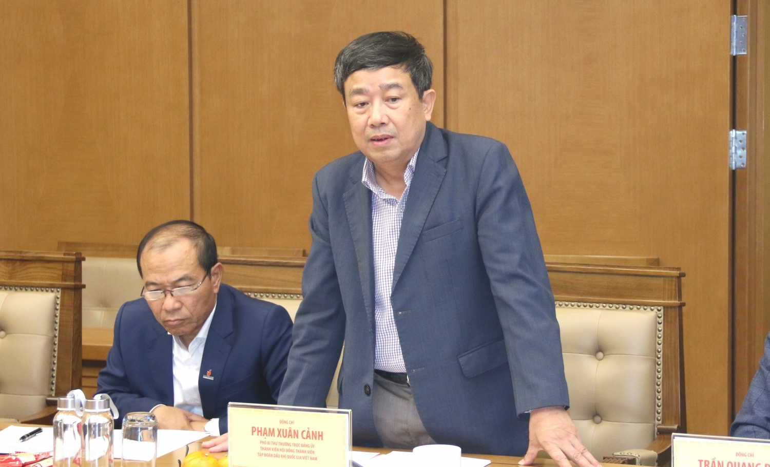 Đoàn khảo sát Ban Tổ chức Trung ương làm việc với Đảng ủy Tập đoàn Dầu khí Quốc gia Việt Nam
