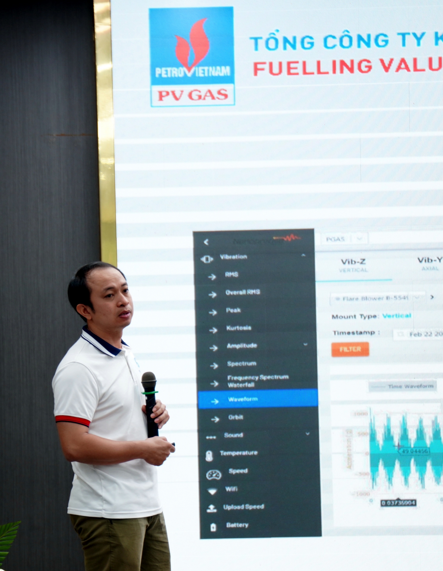 Tham luận của đại diện tuổi trẻ KCM: “Triển khai chương trình bảo dưỡng theo tình trạng thiết bị tại KCM” Tham luận của đại diện tuổi trẻ KCM: “Triển khai chương trình bảo dưỡng theo tình trạng thiết bị tại KCM”