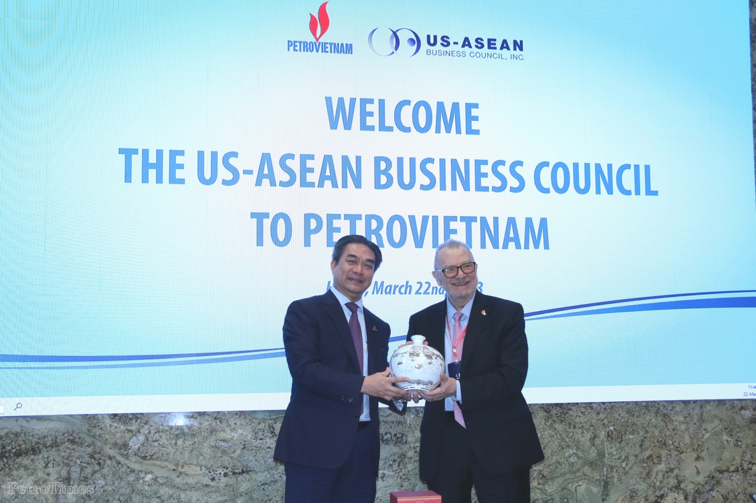 Lãnh đạo Petrovietnam tiếp và làm việc với đoàn doanh nghiệp cấp cao Hội đồng Kinh doanh Hoa Kỳ - ASEAN Lãnh đạo Petrovietnam tiếp và làm việc với đoàn doanh nghiệp cấp cao Hội đồng Kinh doanh Hoa Kỳ - ASEAN