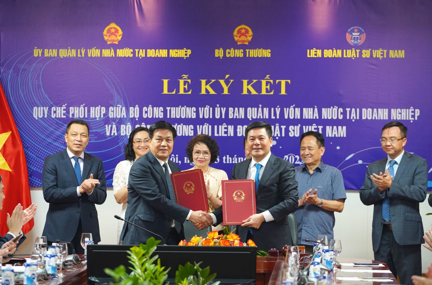Ký kết quy chế phối hợp, Bộ Công Thương và Ủy ban QLVNN quyết gỡ khó cho doanh nghiệp sử dụng vốn nhà nước Ký kết quy chế phối hợp, Bộ Công Thương và Ủy ban QLVNN quyết gỡ khó cho doanh nghiệp sử dụng vốn nhà nước