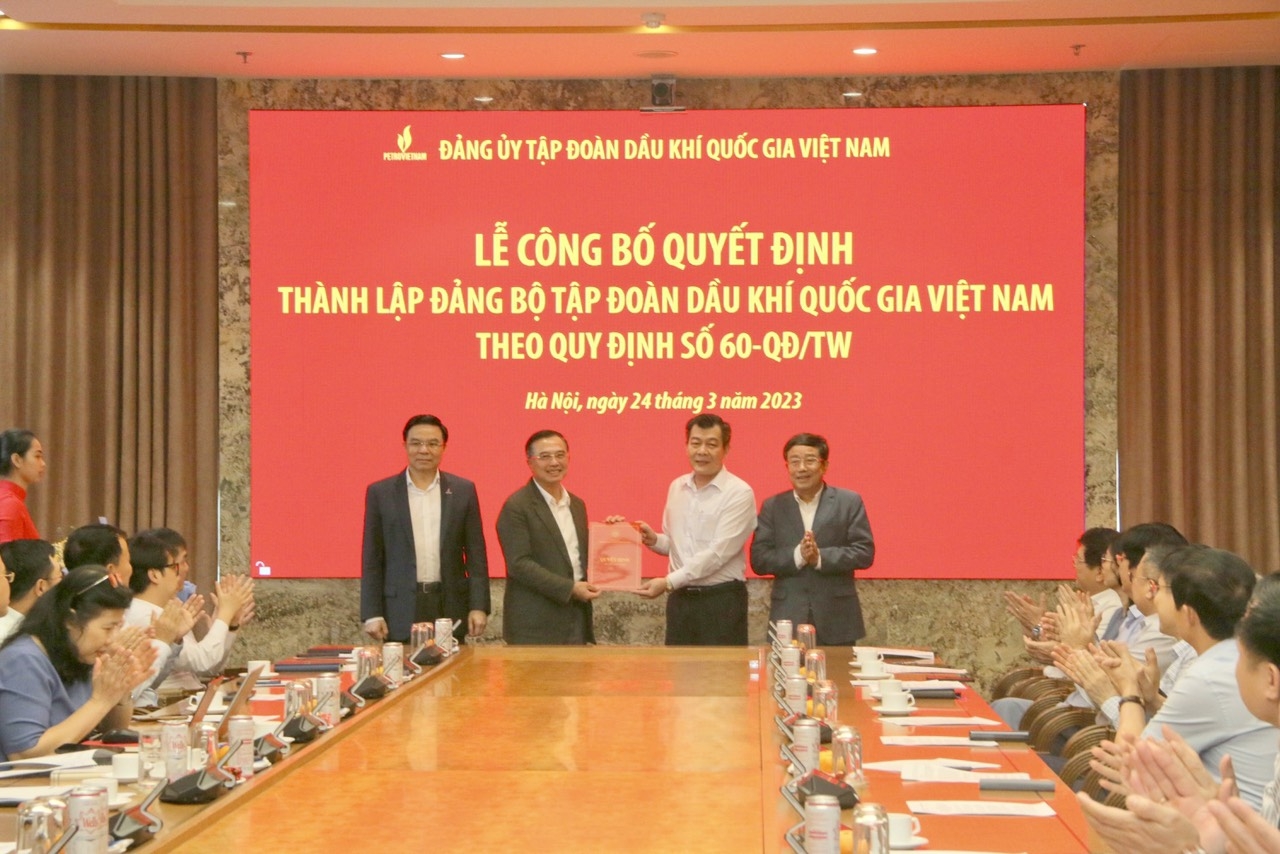 Petrovietnam tổ chức Hội nghị quán triệt triển khai quy định của Ban Bí thư và tổ chức Đảng trong doanh nghiệp nhà nước Petrovietnam tổ chức Hội nghị quán triệt triển khai quy định của Ban Bí thư và tổ chức Đảng trong doanh nghiệp nhà nước