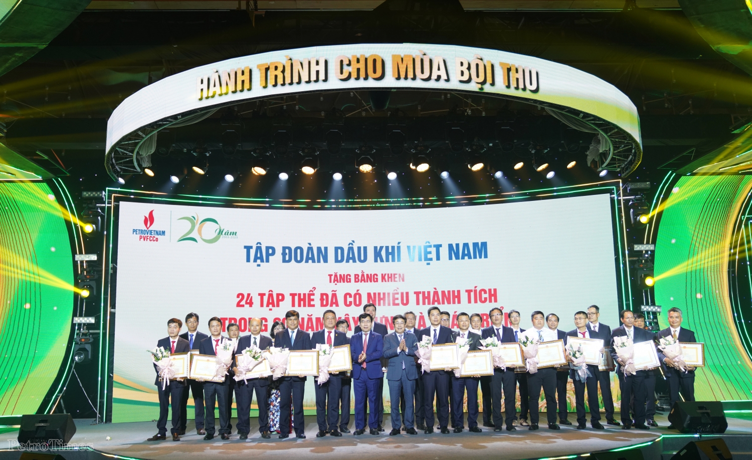 PVFCCo long trọng tổ chức lễ kỷ niệm 20 năm Ngày thành lập PVFCCo long trọng tổ chức lễ kỷ niệm 20 năm Ngày thành lập